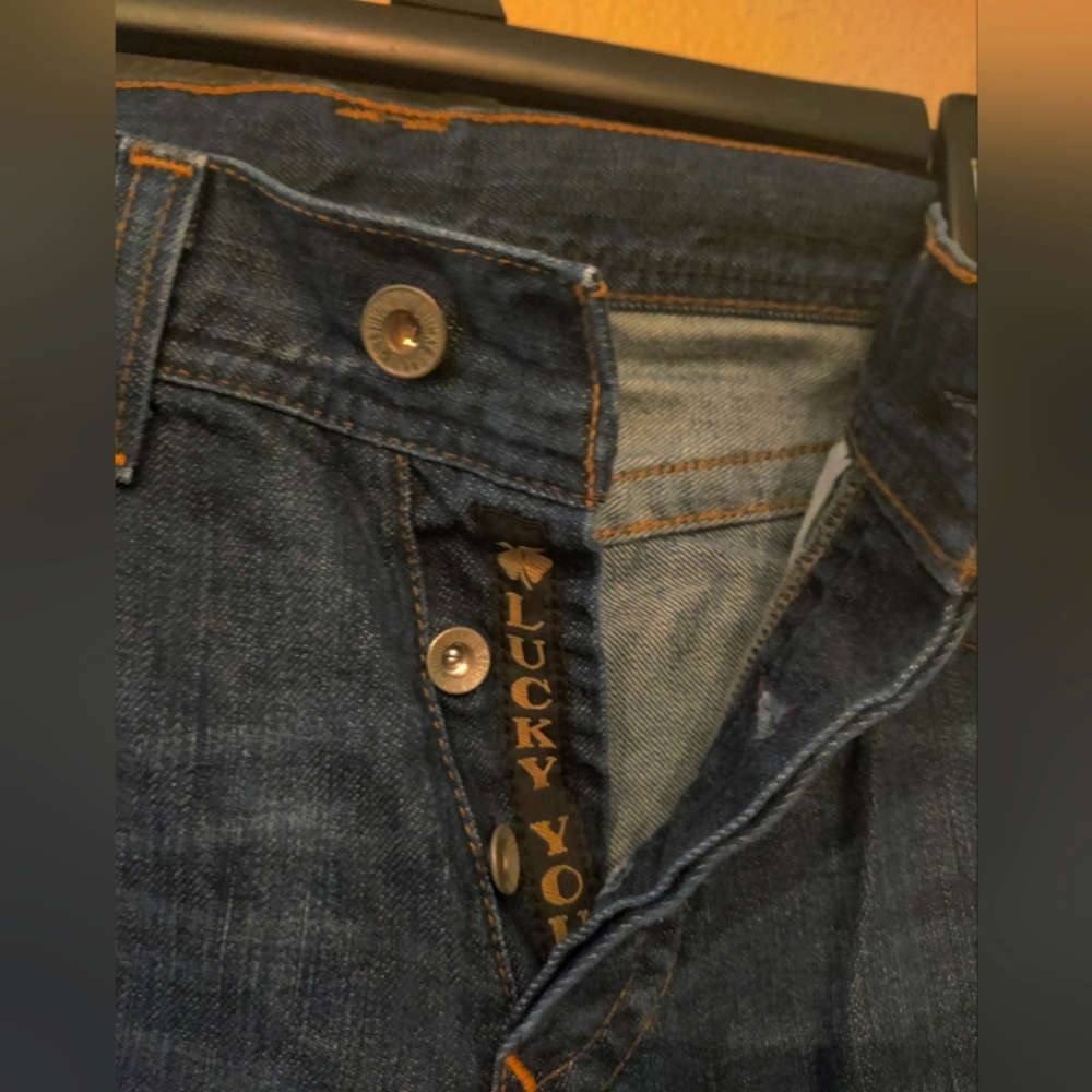 Lucky Brand "Lucky You" button front Blue jeans